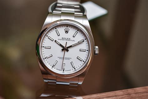 rolex perpetual 39 white dial|rolex oyster perpetual 39.